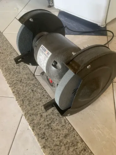 Moto Esmeril Bancada 550W Bivolt ME-8 FERRARI-AAM1030002
