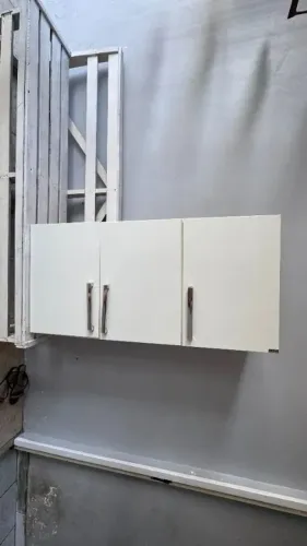 Armário de Cozinha usada 3 portas
