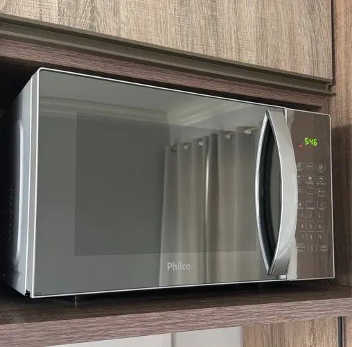 Microondas 28L - Philco - NOVO, 1 mês de uso