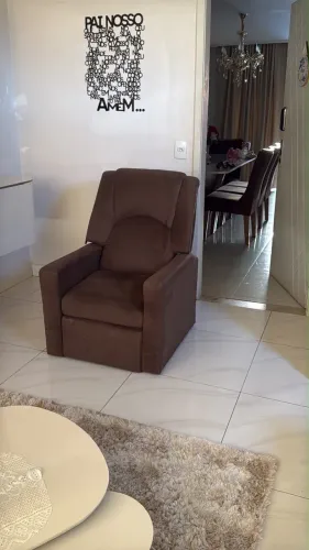 Poltrona reclinável