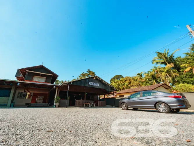 Comercial | Joinville | Pirabeiraba