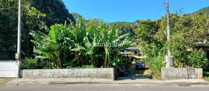 Terreno à venda, 717m² - Ribeirão da Ilha - Florianópolis/SC