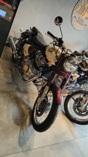ROYAL ENFIELD CLASSIC 650 VALLAM RED