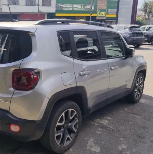 Jeep Renegade Longitude 1.8 4X2 Flex 16V Aut. 2021