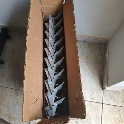 Lança Para Muro Em V HF Metalúrgica - Kit 15 Metros (3 Caixas)