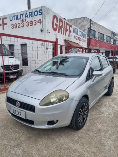 Fiat Punto Sporting 1.8 Flex 8v/16v 5P 2010