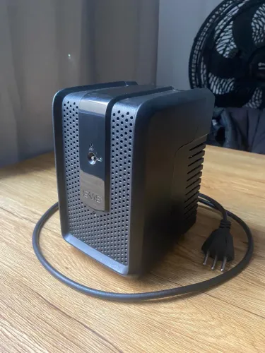 Estabilizador 300VA
