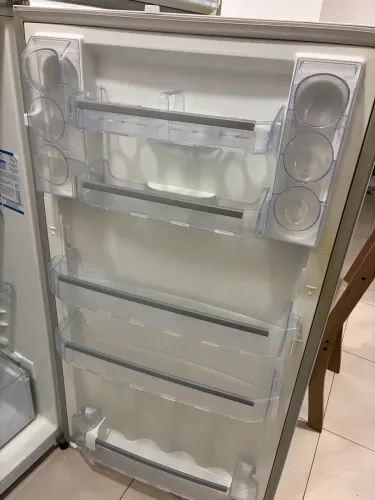 Vendo geladeira Continental 445 litros
