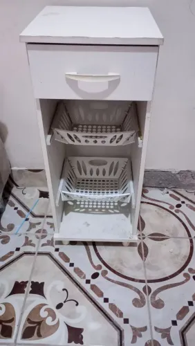 FRUTEIRA COMPACTA COM UMA GAVETA E DOIS CESTOS