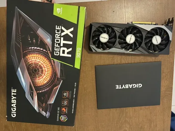 RTX 3070 GIGABYTE GAMING OC RGB - Até 12x