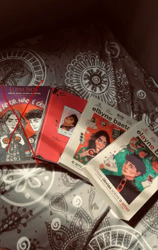 3 Livros Elayne Baeta