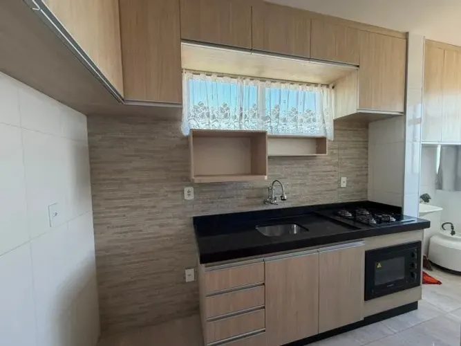 Apartamento de 03 quartos, com planejados