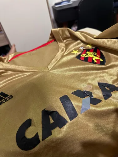 Camisa dourada do Sport 2016