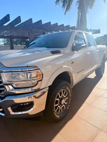Ram 3500 Limited Longhorn 6.7 TB CD Diesel 2022