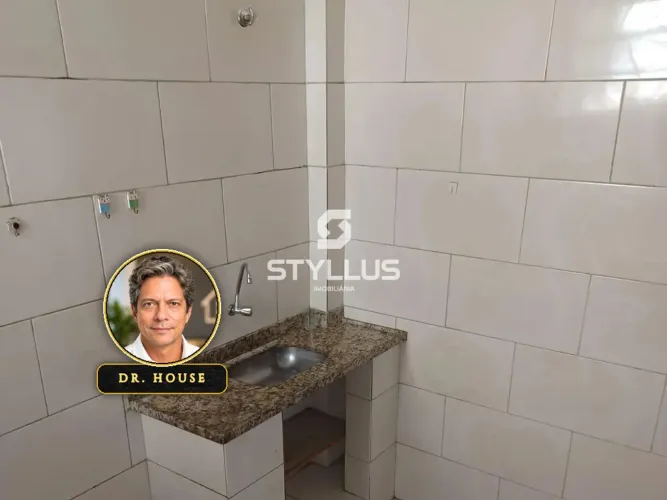 Apartamento com 2 Quartos, Sol da Manhã e Vista Livre em Riachuelo! M78V