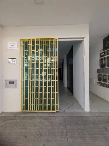 Ponto comercial na lagoa do Meio 