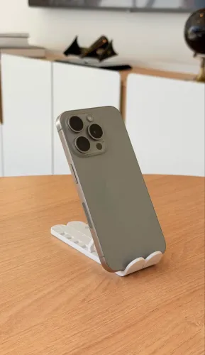 iPhone 15 pro 256GB