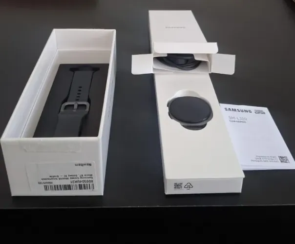 Samsung Galaxy Watch 8 Smartwatch 40mm BT, Galaxy AI - Grafite