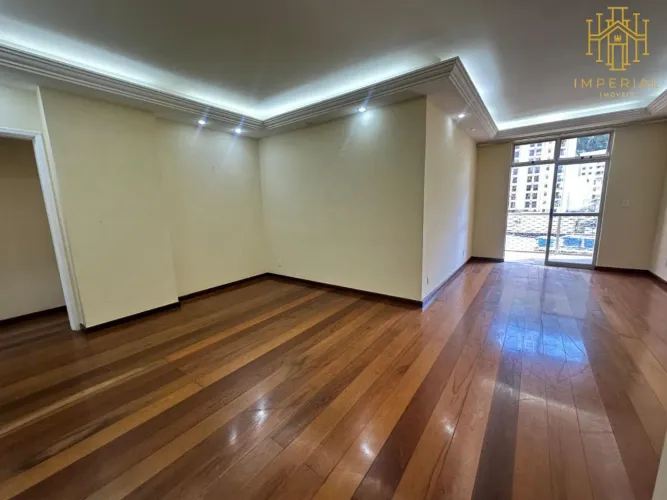 Apartamento para Venda em Juiz de Fora, Centro, 3 dormitórios, 1 suíte, 3 banheiros, 1 vag