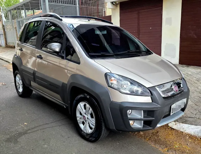 Fiat Idea Adv./ Adv.lock.dualogic 1.8 Flex 5P 2014