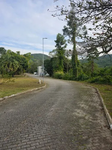 Venda | Terreno de 480m² em Condomínio Fechado - No Ratones