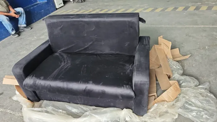 Sofa cama Safira com bau novo foto real