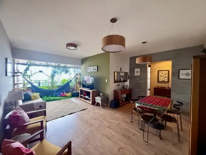 Apto 125 m2 no Cabo Branco,  3 quartos, sendo 2 suítes + Área de Serviço e Suíte DCE