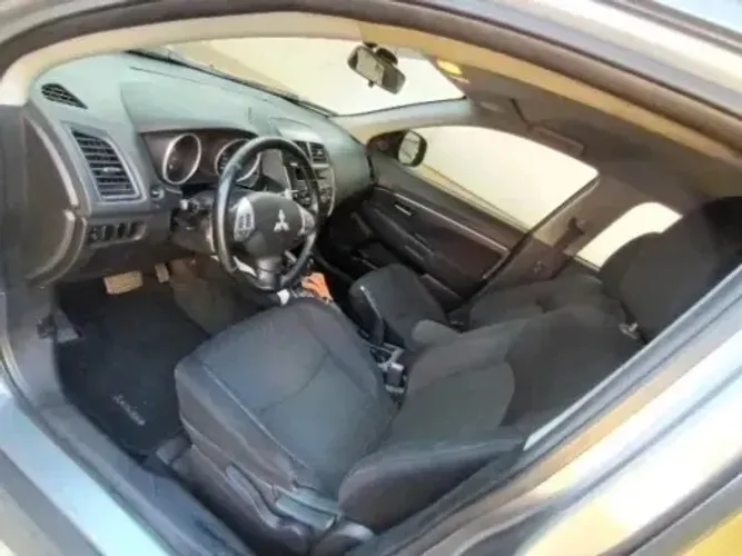 Mitsubishi ASX 2.0 16V 160cv Aut. 2012