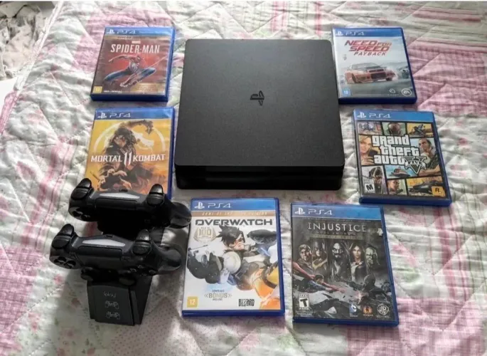 EXCELENTE PS4 de 500GB