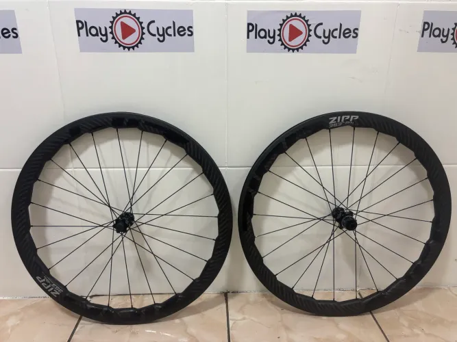 Roda Zipp 353
