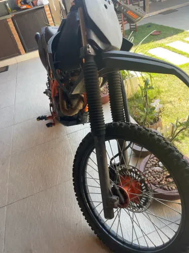 XR200 Trilha