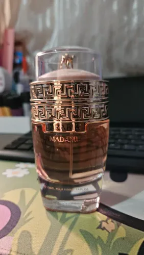 Perfume Madame