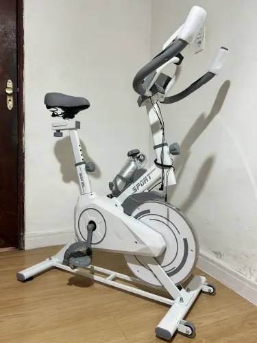 Bicicleta ergométrica - Novíssima