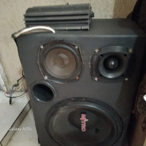 Caixa de som de carro com modulo. * whats
