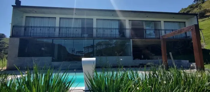 Rural  Sítio para Venda, 3 Quartos, 210,00m² Privativos, Terreno com 15.000m², Entre Alfre