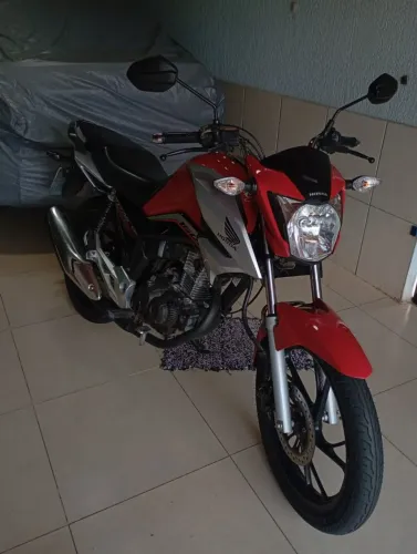 Titan 160 2023/23 vermelha