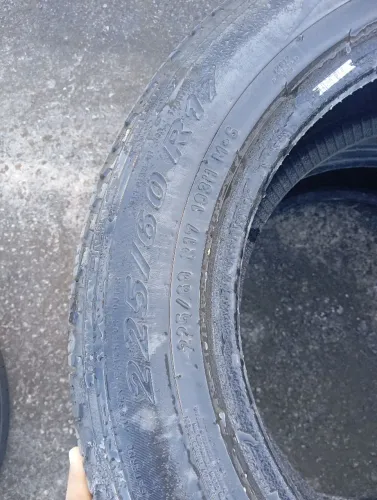 2 Pneu 225 60 17 filé