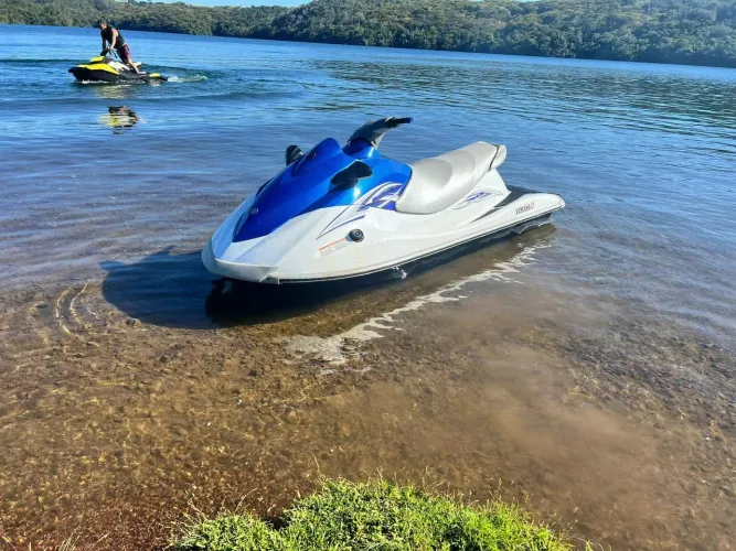 Jetski yamaha 2012 motor seedoo