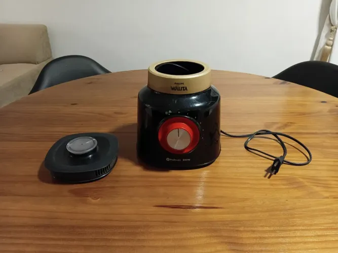 Motor de Liquidificador com Tampa. (Philips Walita)