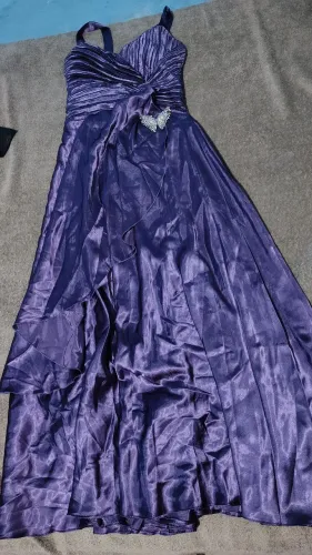 Vestidos de festas - vender ou alugar
