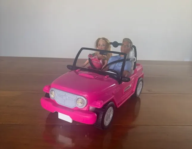 Carro da Barbie e Acessórios 