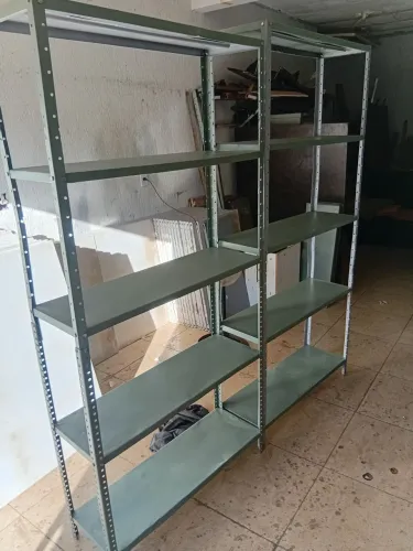 Prateleiras de ferro 30cm