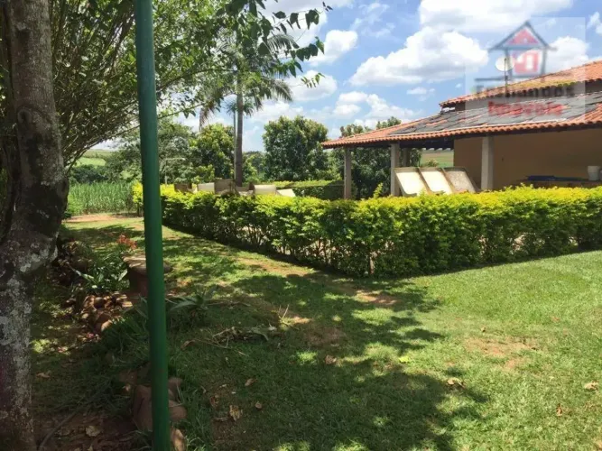 Chácara à Venda em Capivari, Próxima à Cidade.