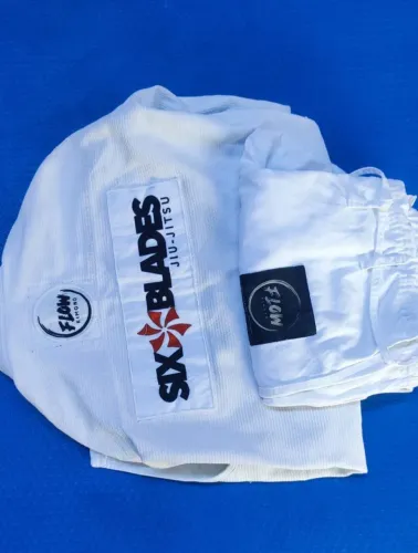 Kimono jiu-jitsu A1