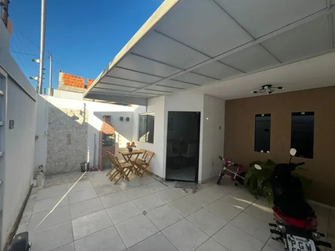 Casa no bairro Jardim Guararapes