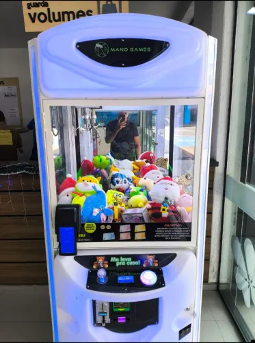 Máquina de Pelúcia Completa + Sistema Pix e Moedeiro (Pronta pra Faturar)