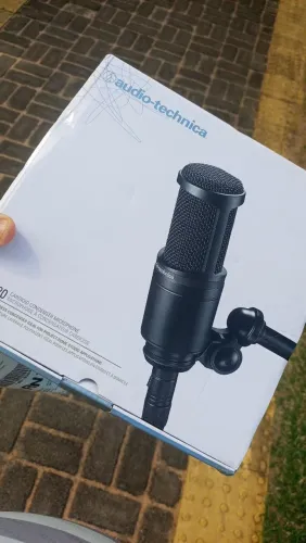 Microfone condensador áudio técnica AT2020