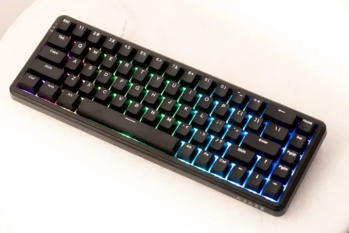 Teclado Mecânico AK680 MAX RGB - USB-C (Open Box / Novo)