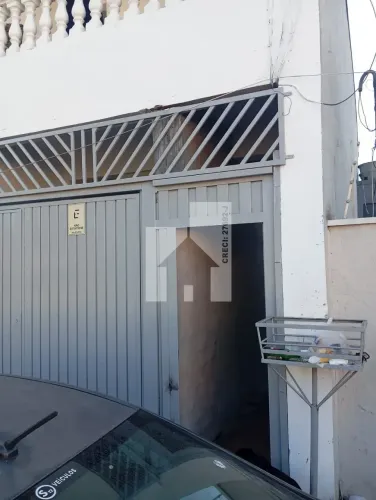 Casa com 1 dormitório sem garagem para aluguel, 65m² - Jardim Tarumã, Jundiaí, SP