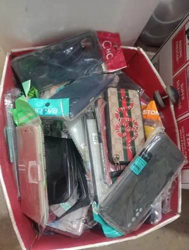 Estoque de Carregadores e capas de celular